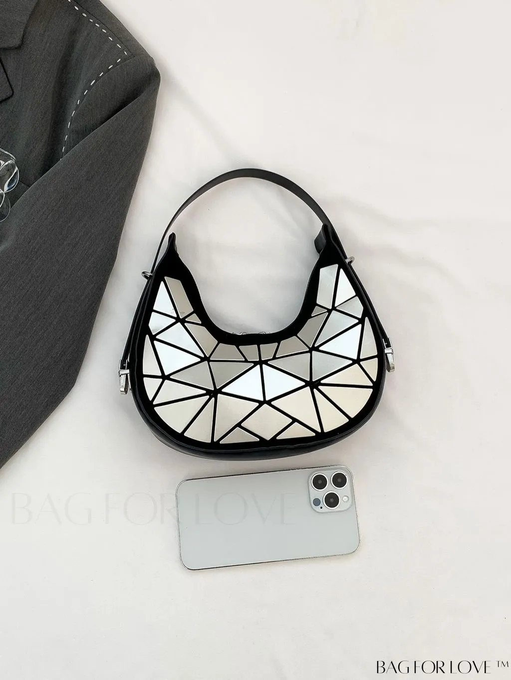 BagForLove - Chic Metallic Geometric Glossy Underarm Bag