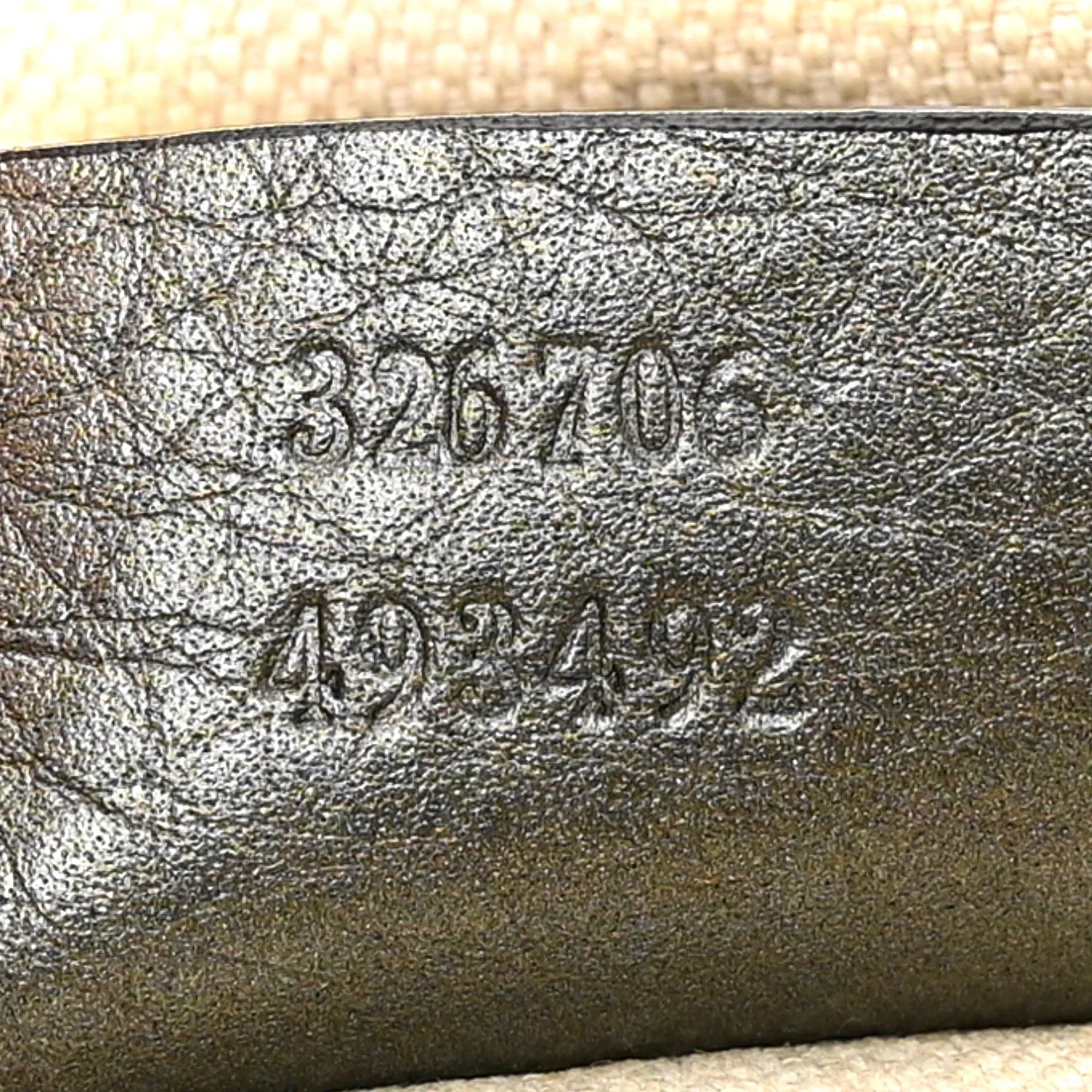 Calfskin Pebbled Metallic Gucci Medium Clean-lined Industrial-grade
