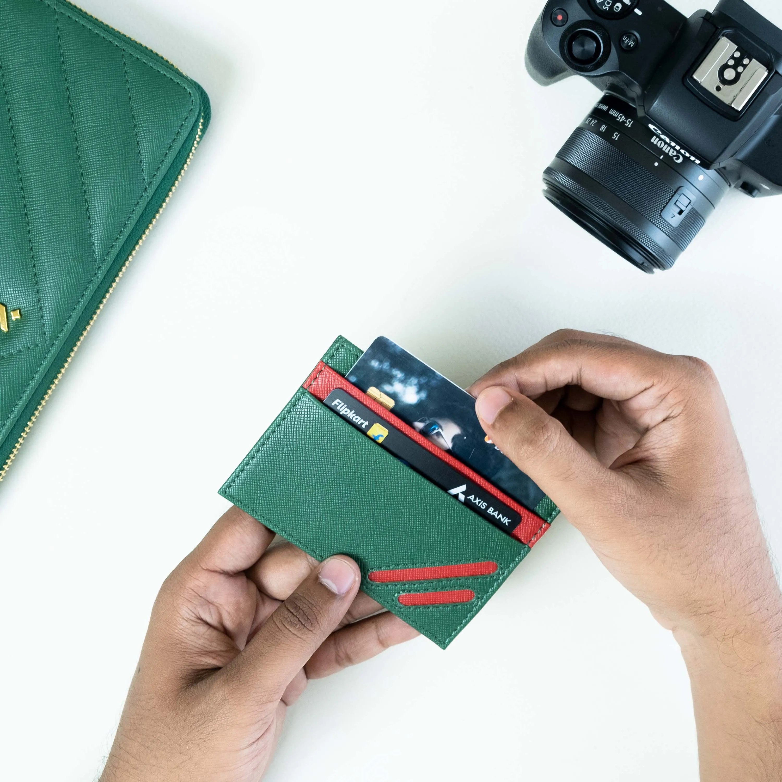 CARD HOLDER - BICHROME
