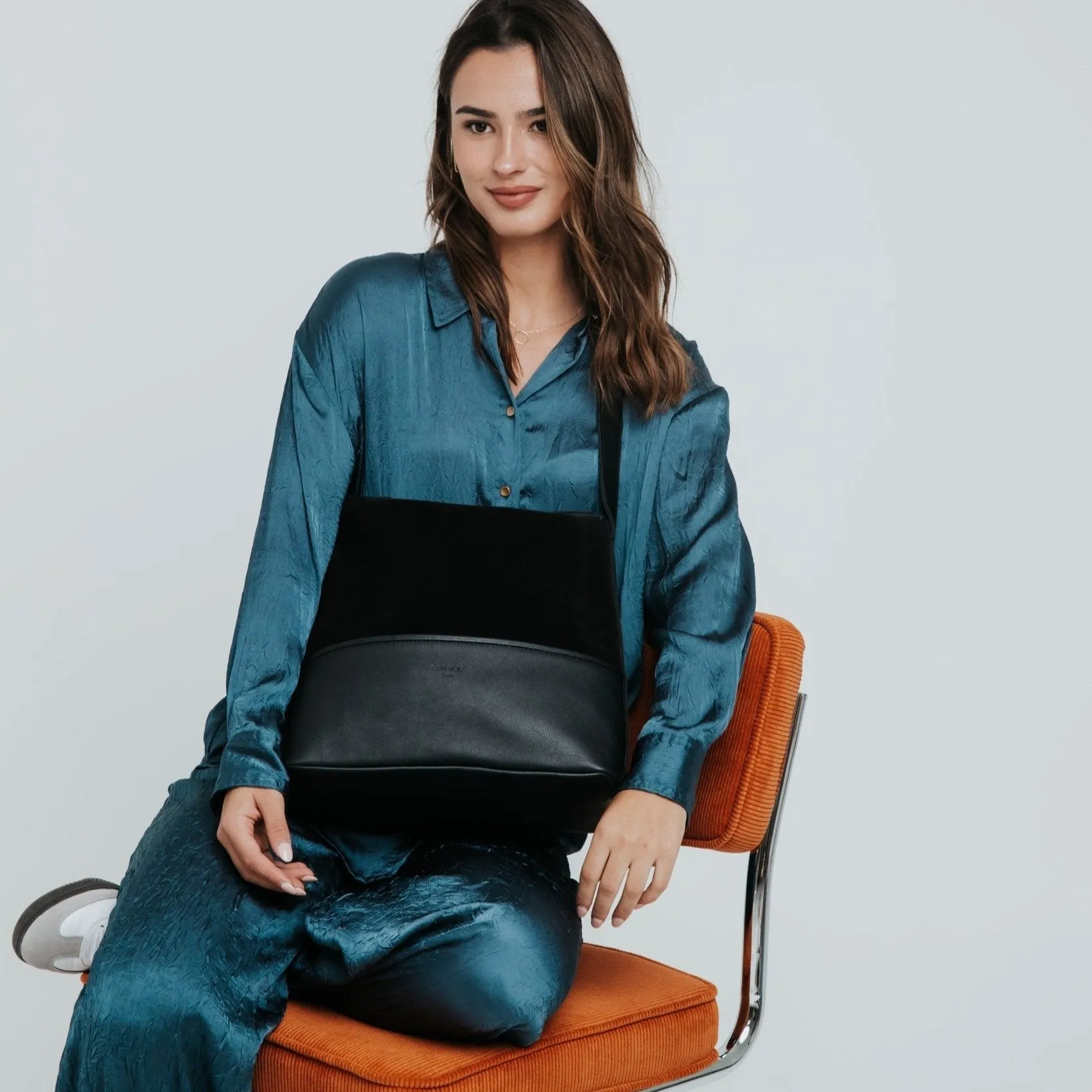 Elegant Shopper Bag - Mix Black