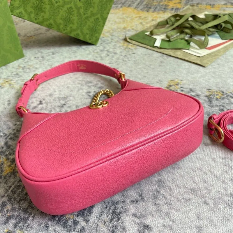 ESMEE - Hobo Bag With Chain Pink