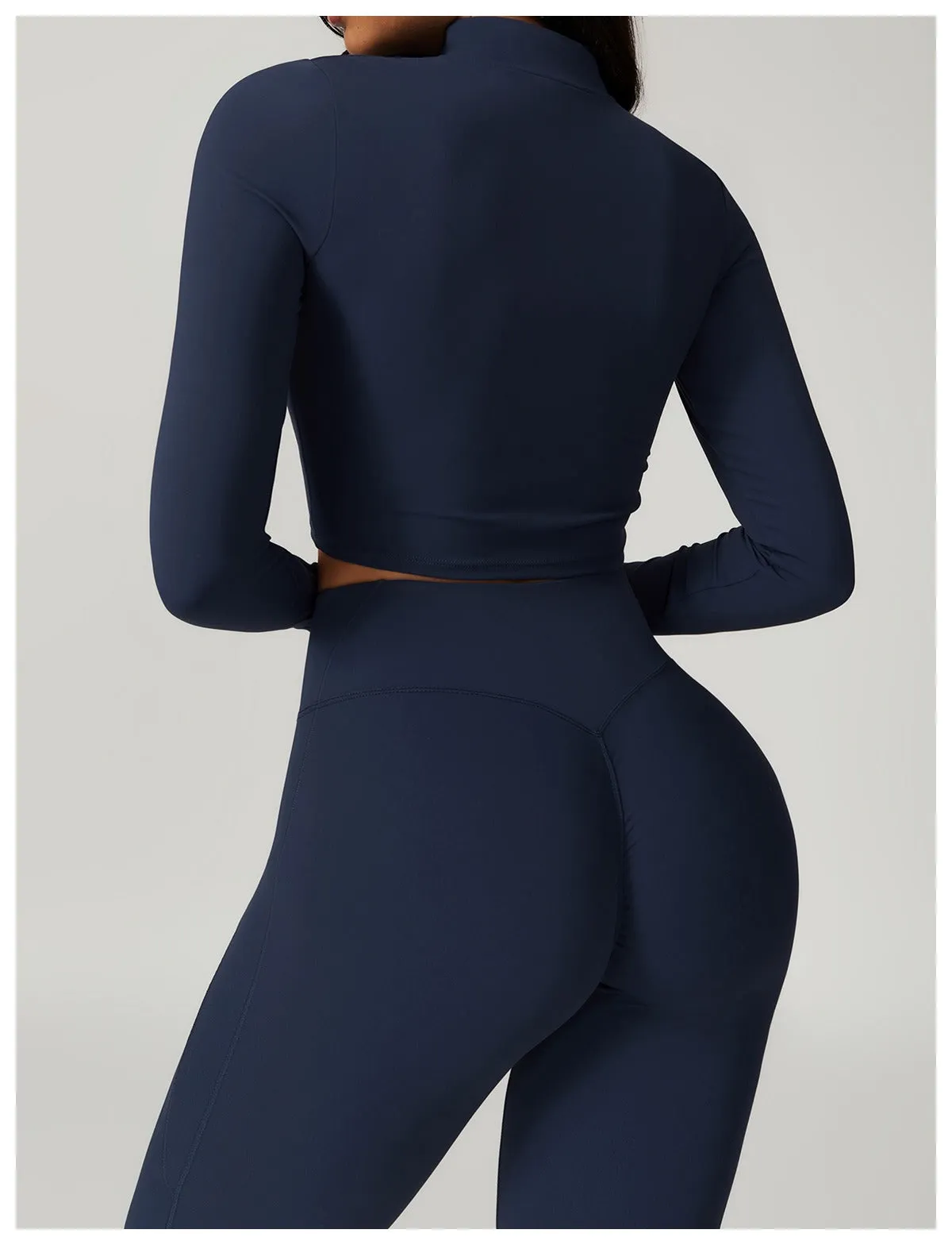 Mira Longsleeve Zip Top