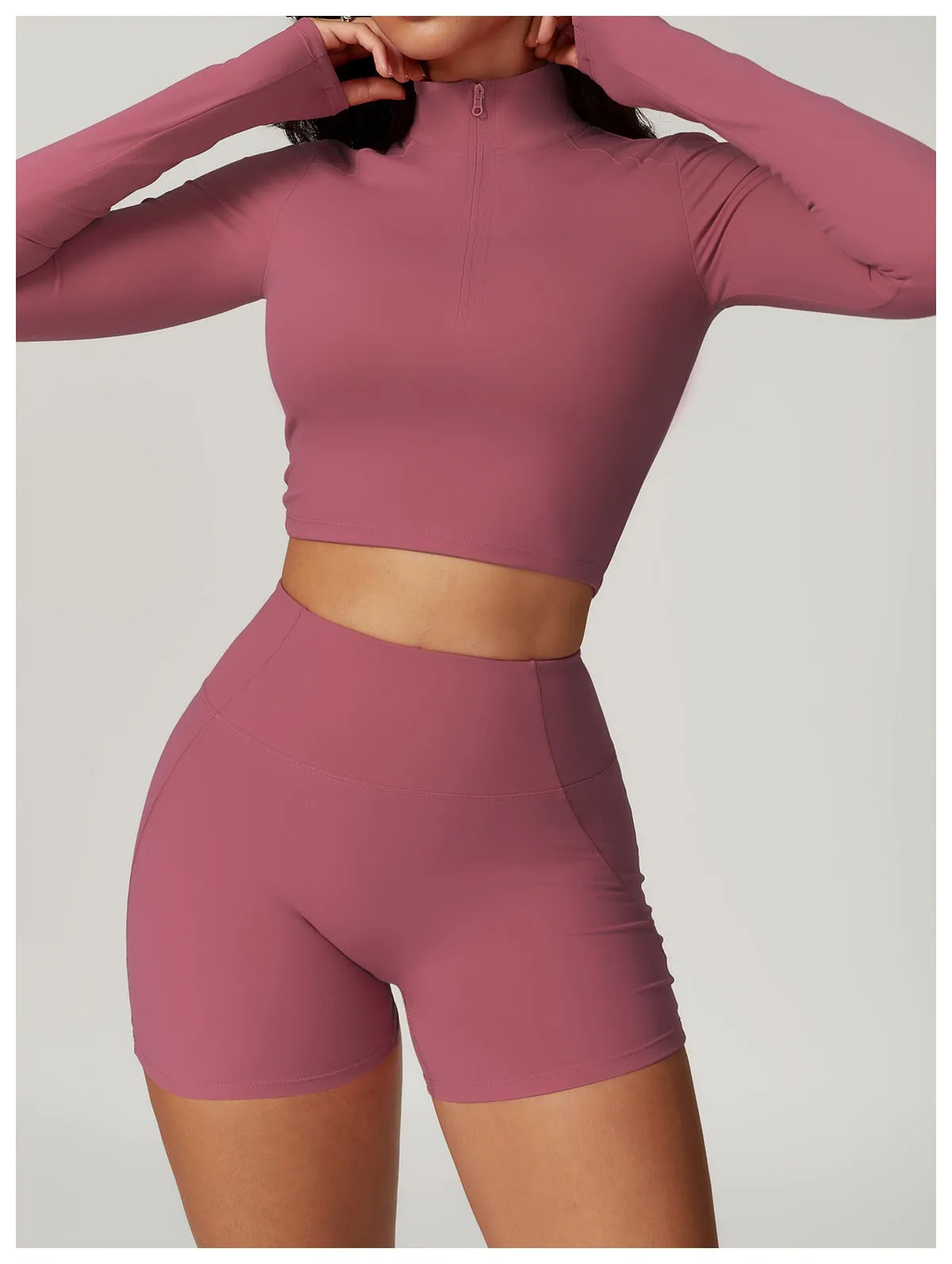 Mira Longsleeve Zip Top