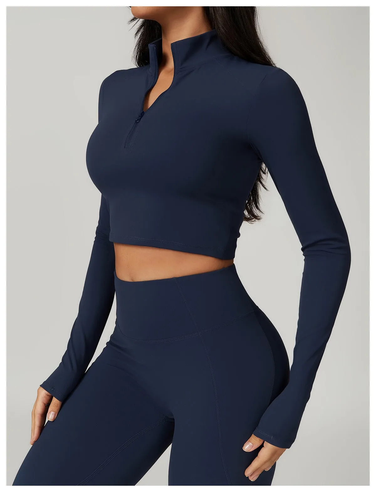 Mira Longsleeve Zip Top
