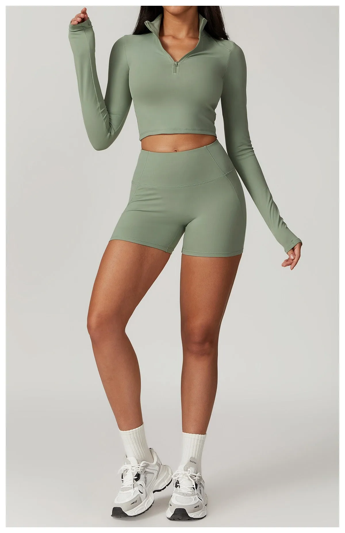 Mira Longsleeve Zip Top