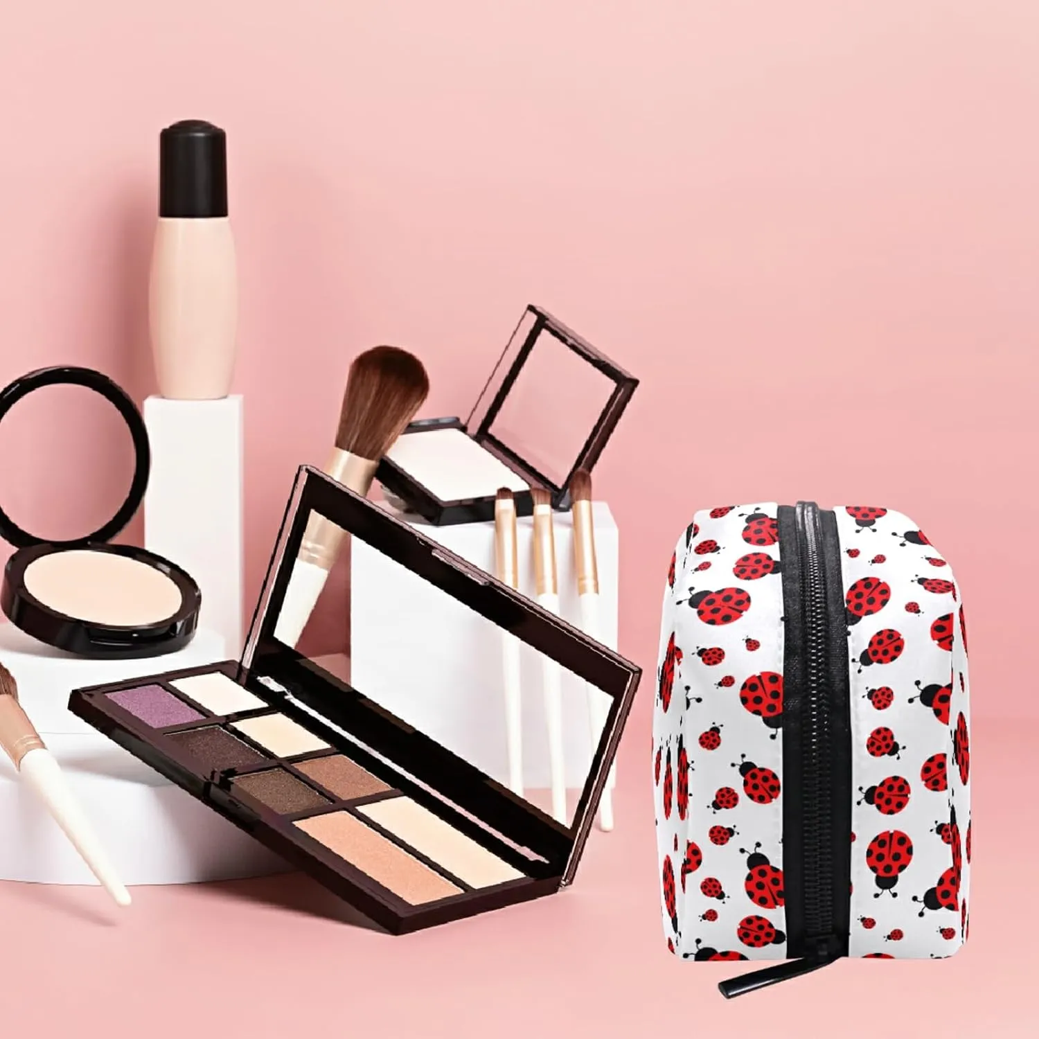 MNSRUU Small Cosmetic Bag for Girl Women Travel, Cute Red Ladybug Makeup Toiletry Organizer Bags with Compartments