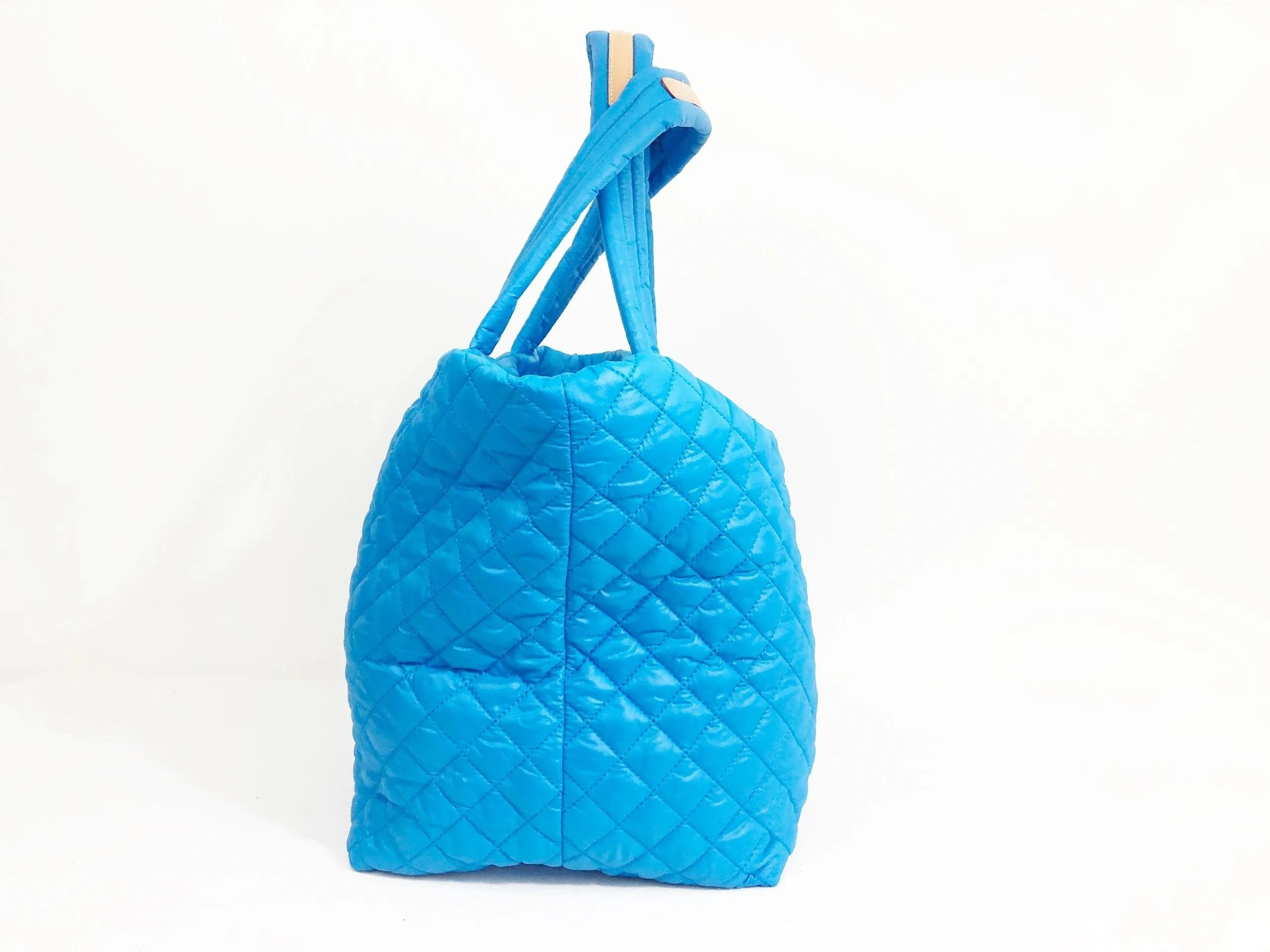 NEW Medium Metro Tote