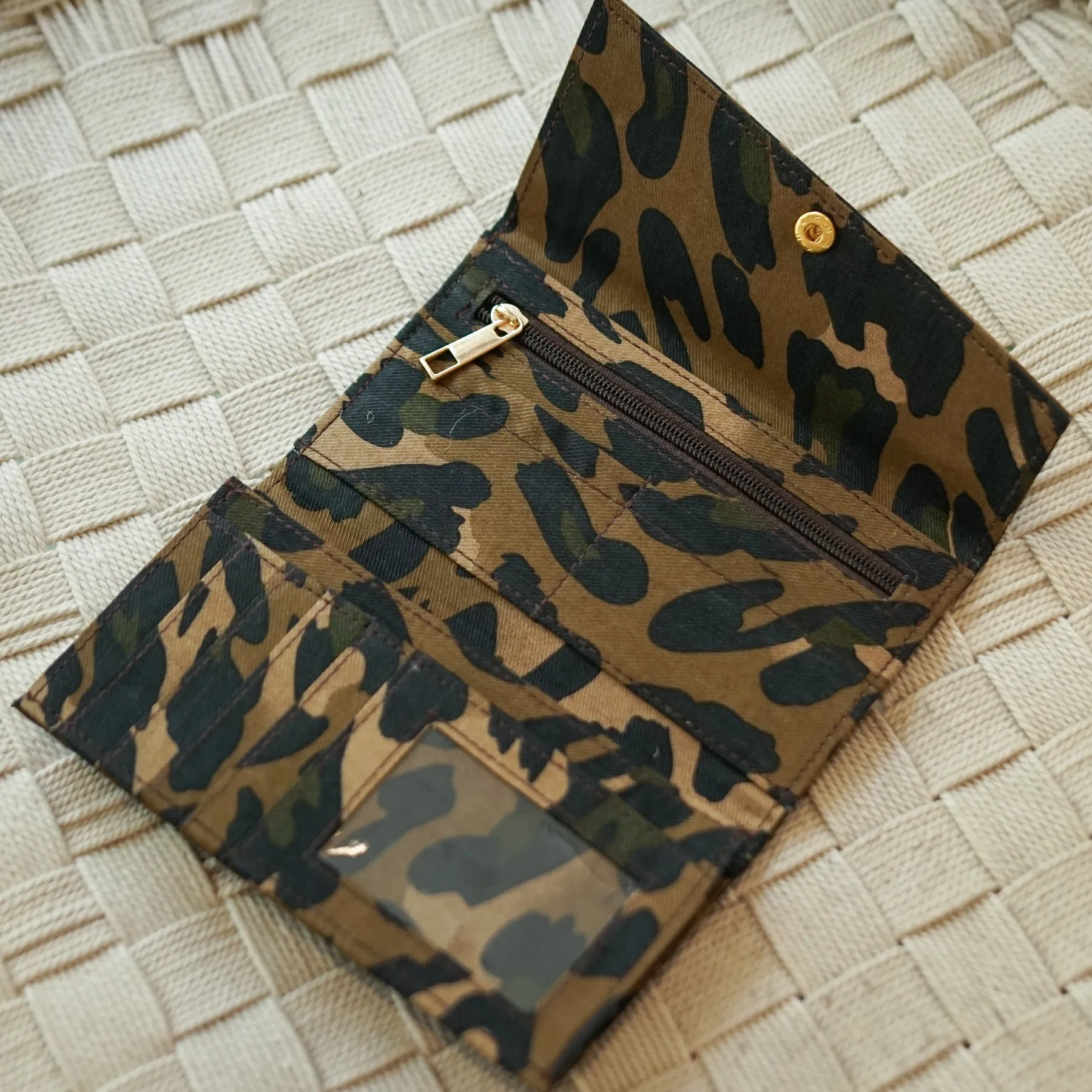 Nomad's Retreat Bi-Fold Wallet | Canvas & Leather