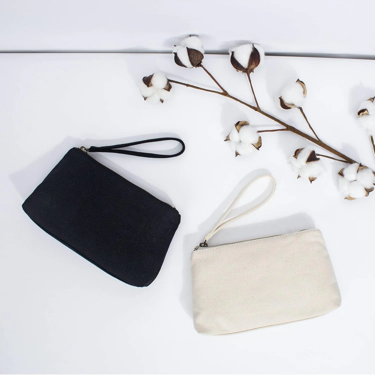 Nylon Wristbands Bag Makeup Pouch for Purse Waterproof Wristbands Bag with Zipper Pocket Credit Card Pouch