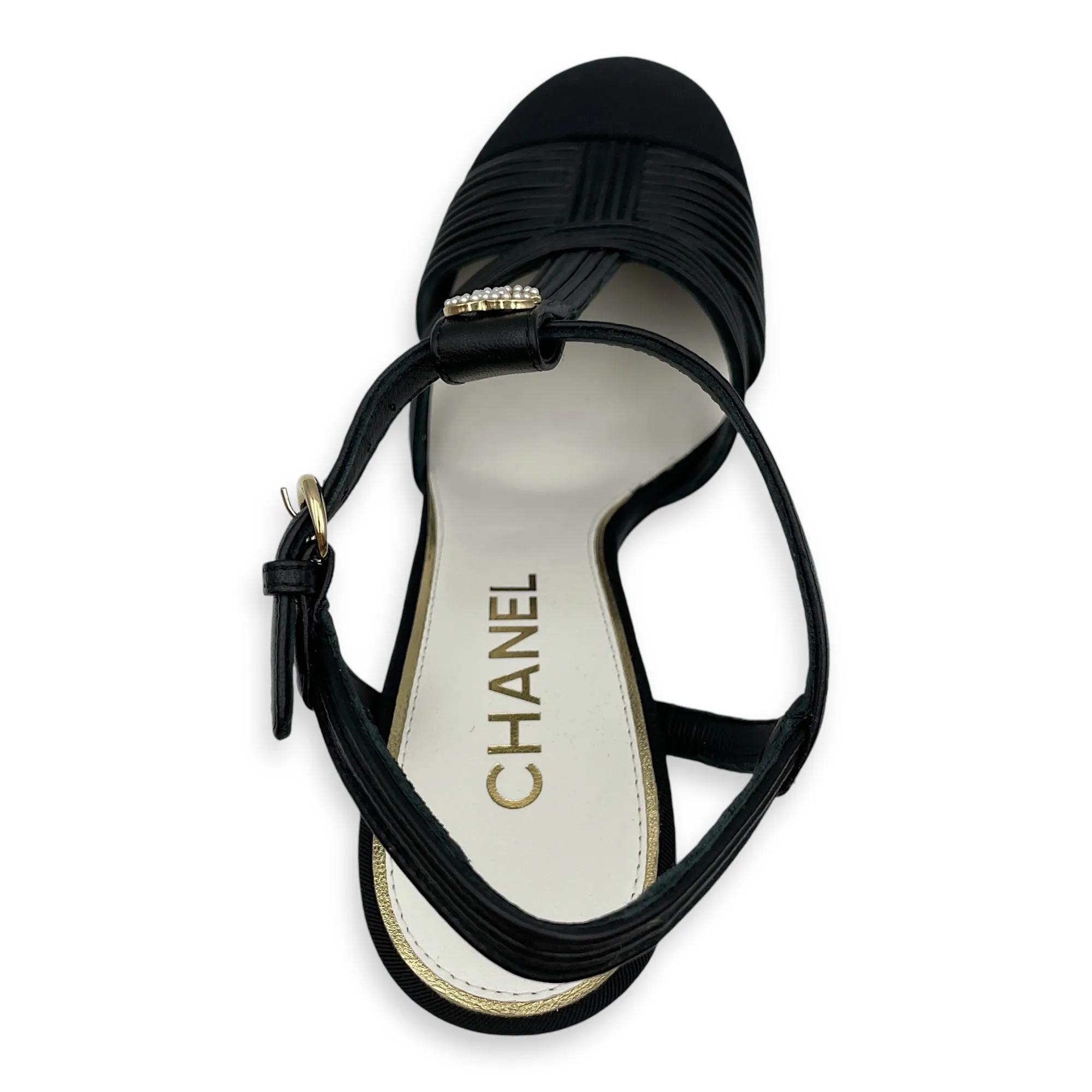 Pearl CC Strappy (10cm) 37.5C Black Heels in Lambskin, grosgrain, pearls, Gold hardware