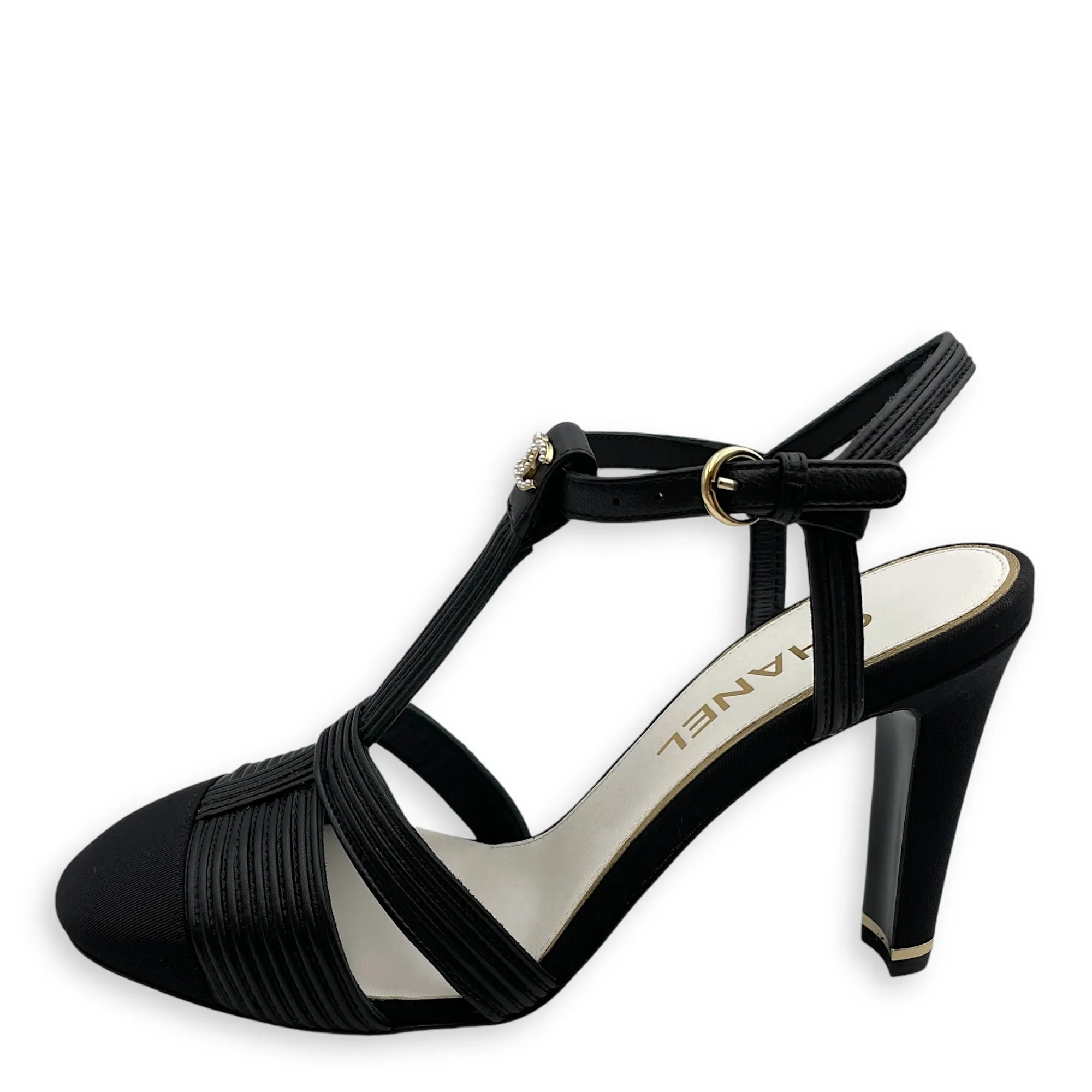Pearl CC Strappy (10cm) 37.5C Black Heels in Lambskin, grosgrain, pearls, Gold hardware