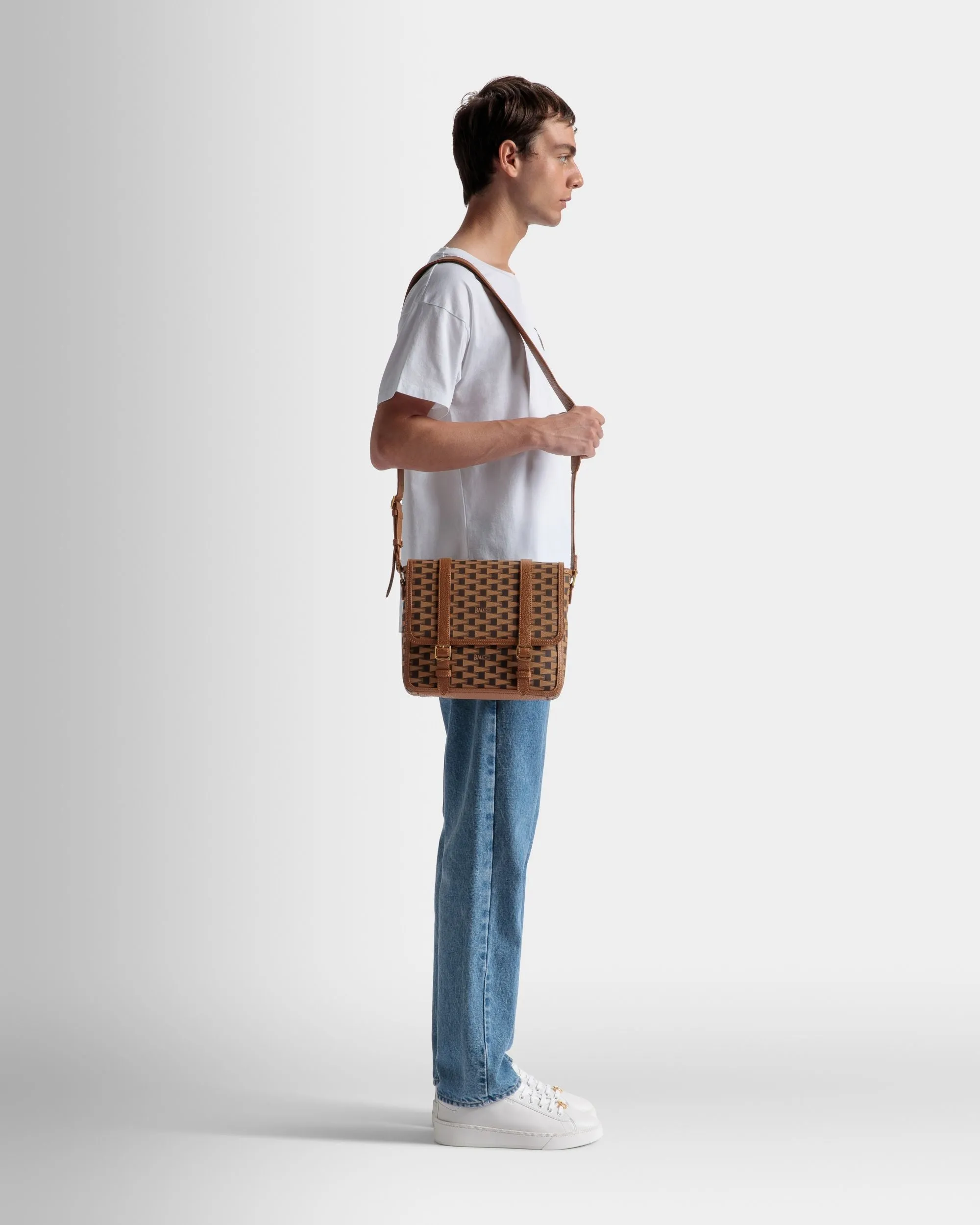 Pennant Messenger Bag In Desert TPU