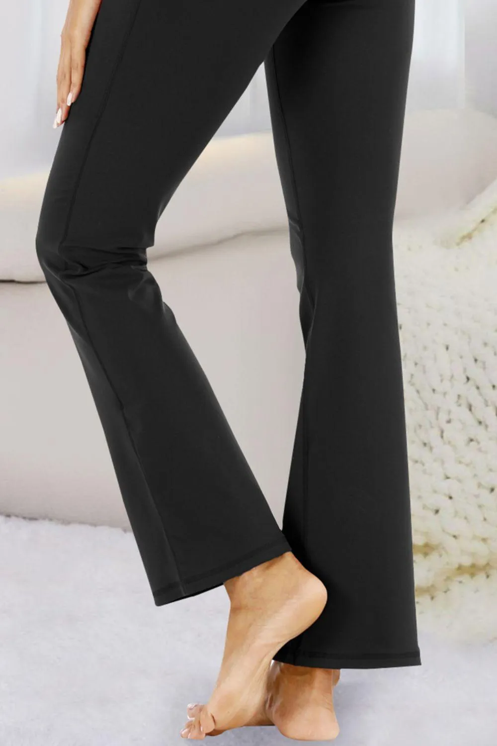 Pocketed High Waist Bootcut Yoga Pants