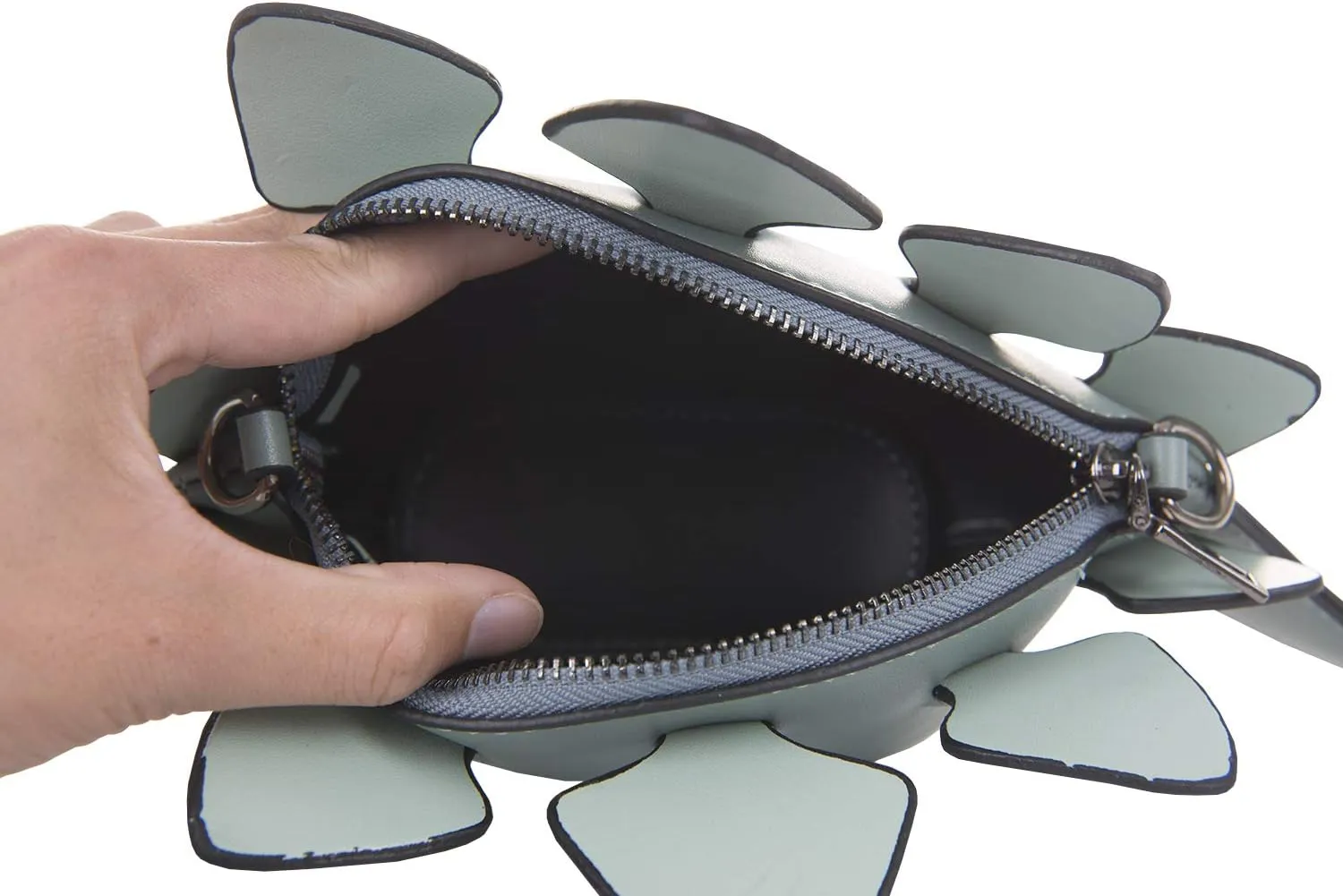 QZUnique Dinosaur Shark Shoulder Bag for Women 3D Animal Novelty Purse Zipper Crossbody Handbag Clutch Messenger Bag for Girl