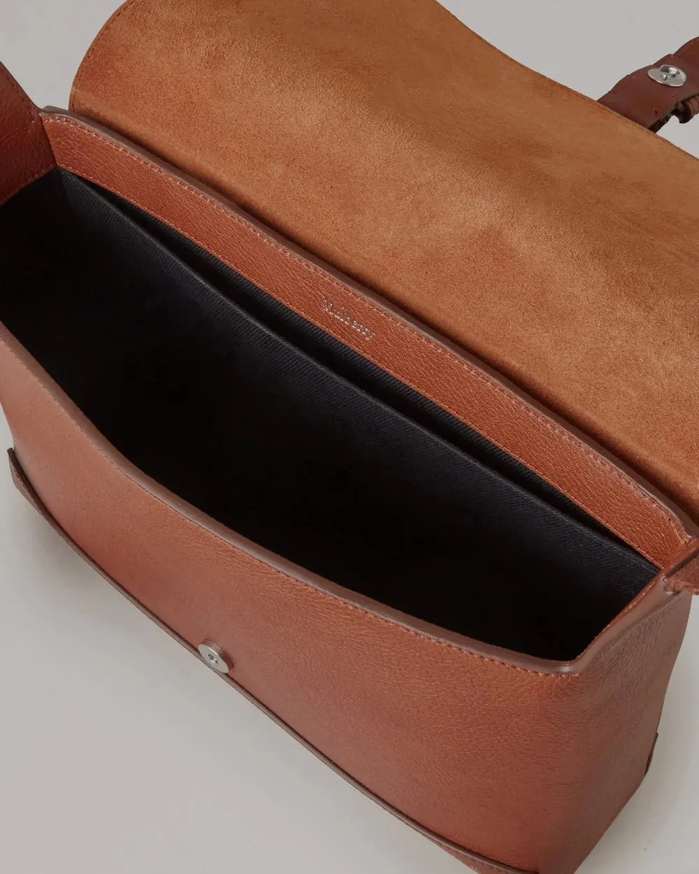 Small Chiltern Messenger, Oak Legacy NVT