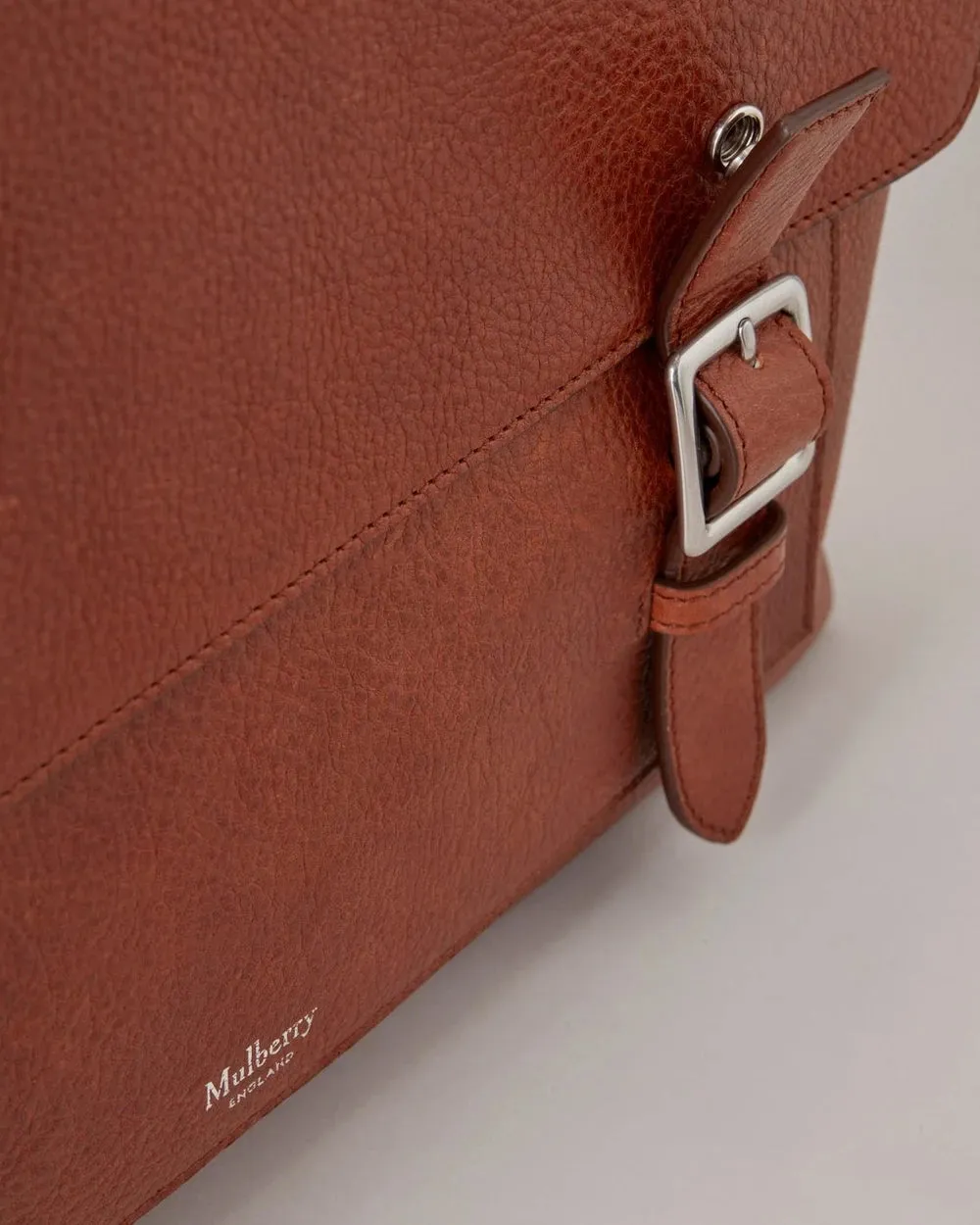 Small Chiltern Messenger, Oak Legacy NVT