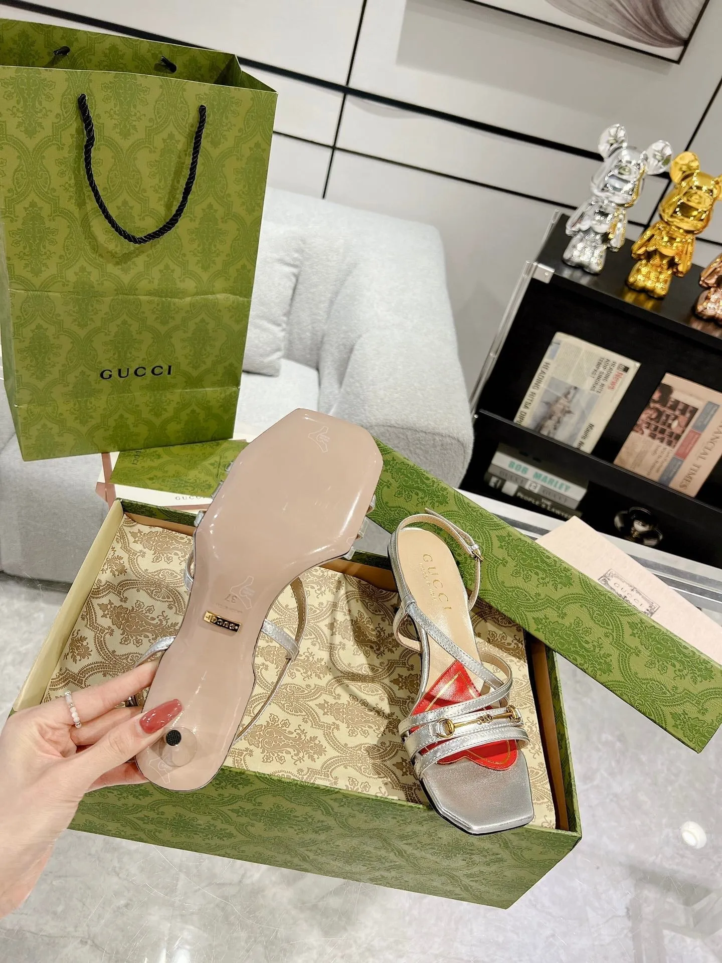 STRAPPY Gucci GG SANDAL State-of-the-art CALFSKIN Mega sale SILVER CLASSIC HEEL