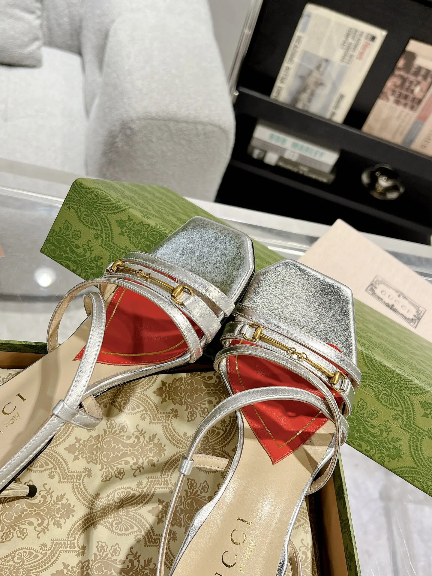 STRAPPY Gucci GG SANDAL State-of-the-art CALFSKIN Mega sale SILVER CLASSIC HEEL