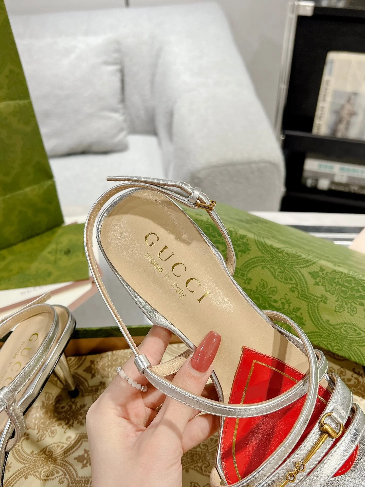 STRAPPY Gucci GG SANDAL State-of-the-art CALFSKIN Mega sale SILVER CLASSIC HEEL