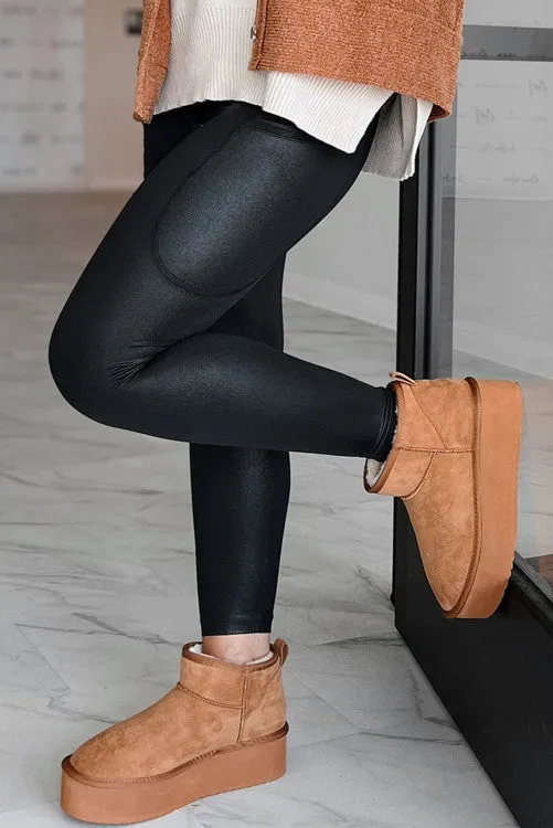 V Crossover High Waist Pocketed Leggings