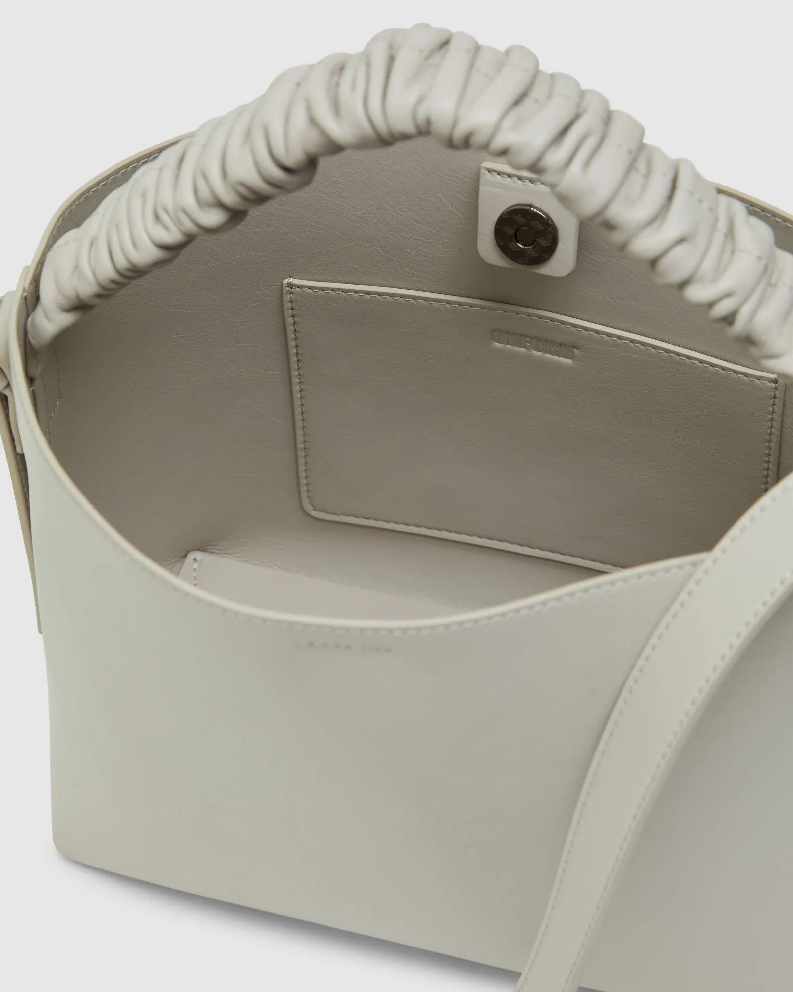 Vida Mini Hobo