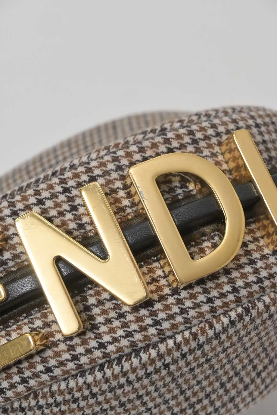 [WB7172] Fendi | Top Handle Bag